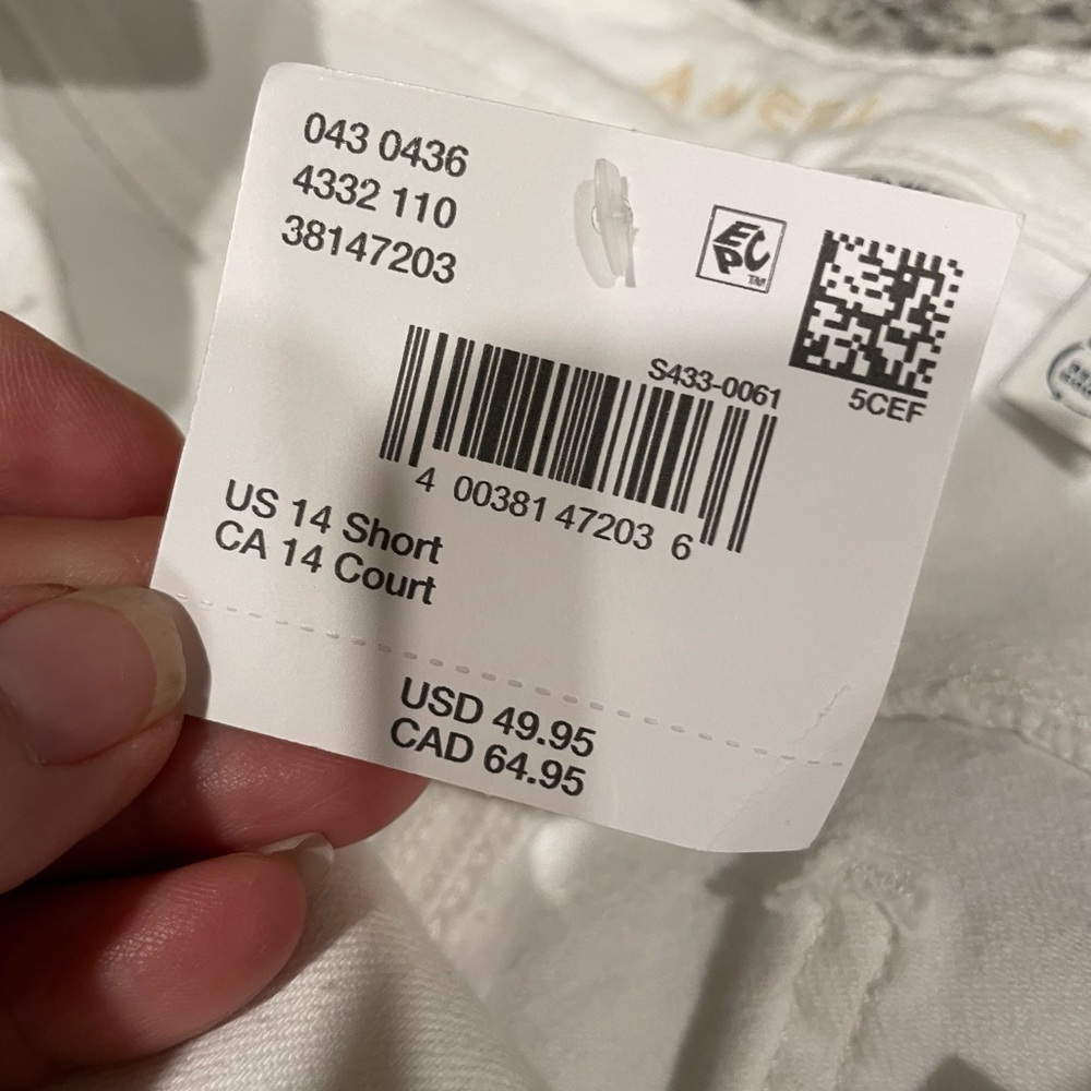 American Eagle Outfitters White Ankle Jeans - Picture 7 of 8
